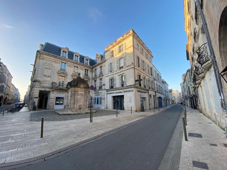 Bel Appartement - 2 Chambres - Proche Du Vieux Marche La Rochelle  Esterno foto